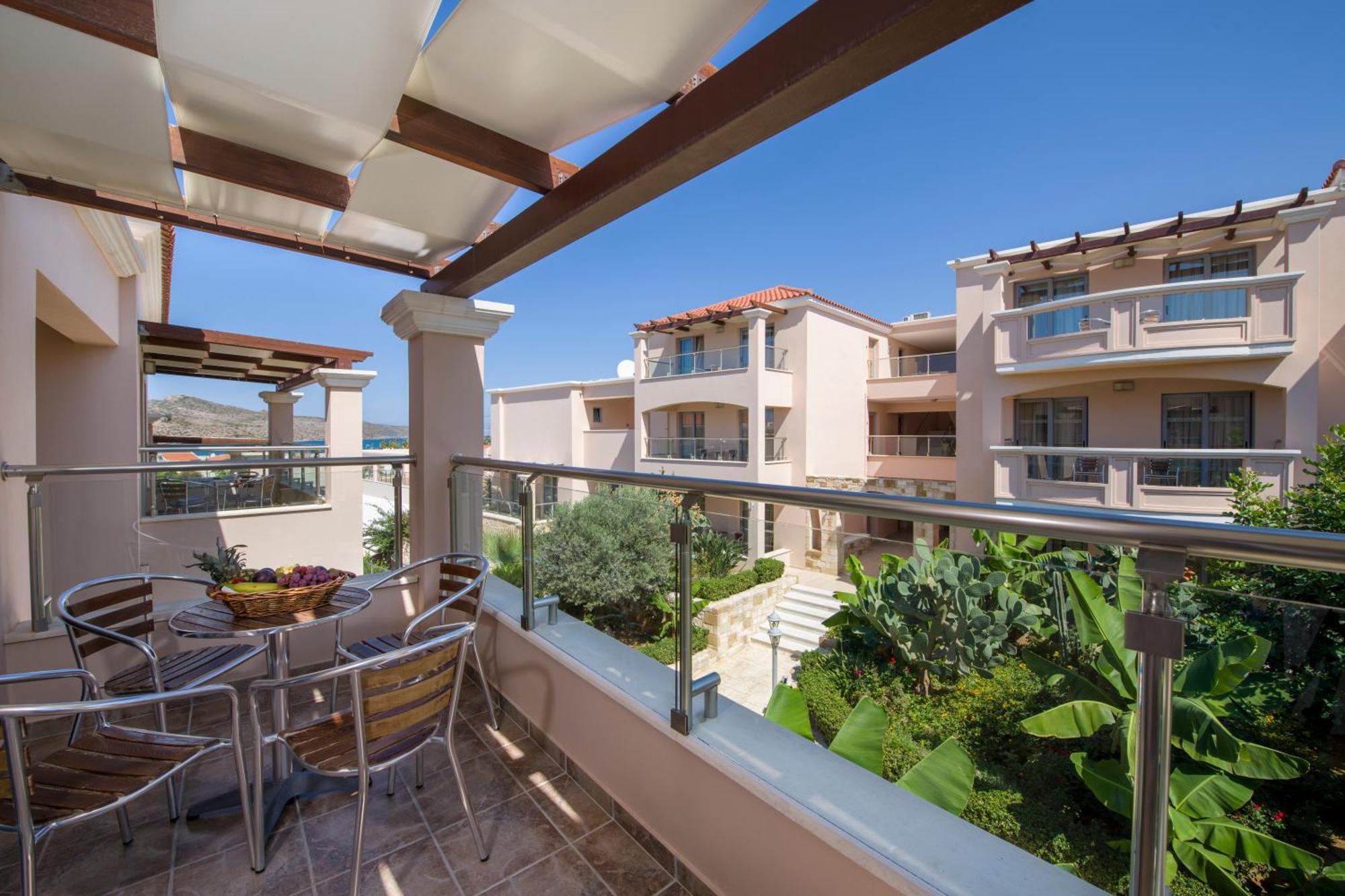 Isida Hotel Agia Marina Room photo